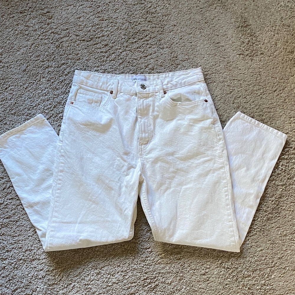 Zara five pocket white denim jean